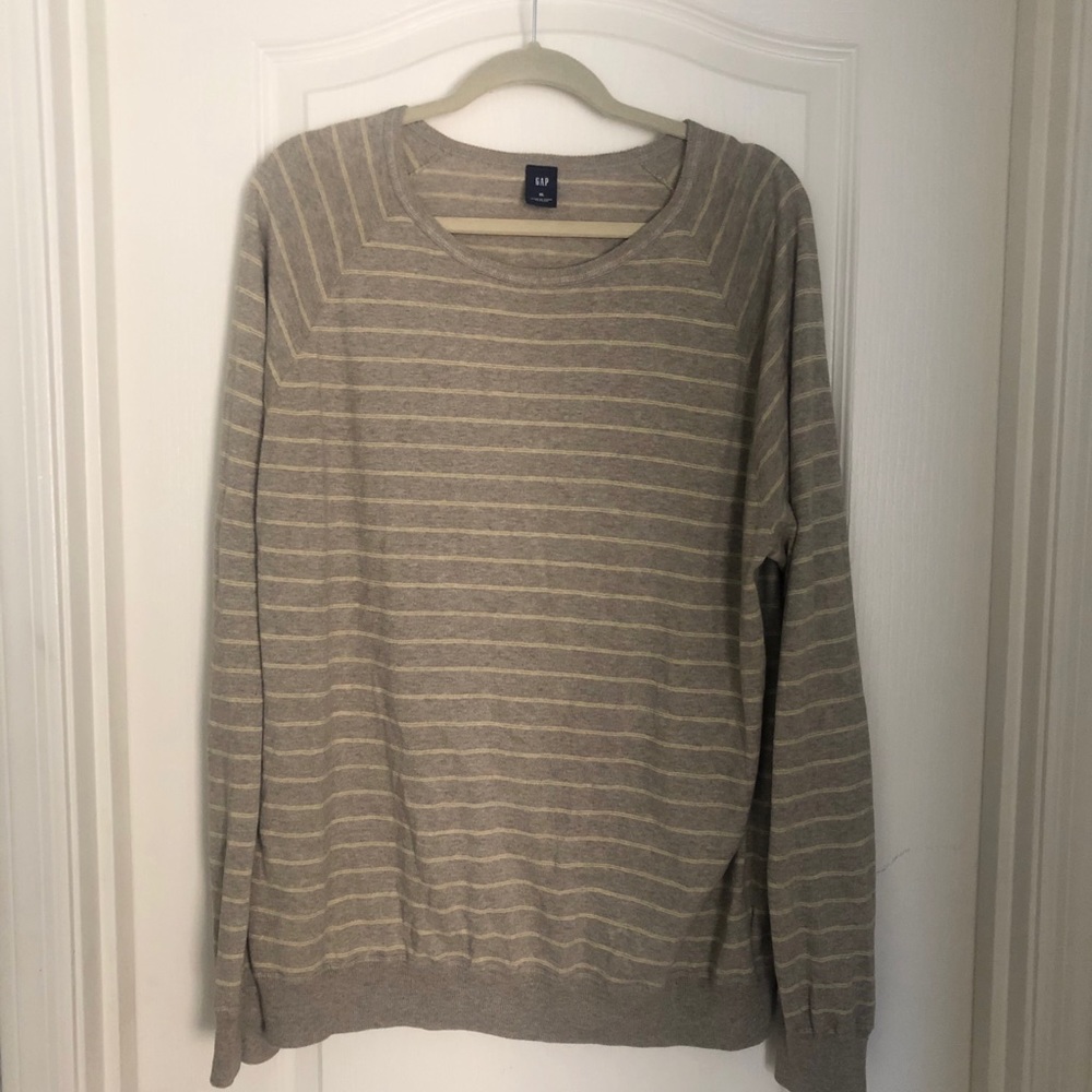 Gap - Men’s Pullover Stripped Sweater